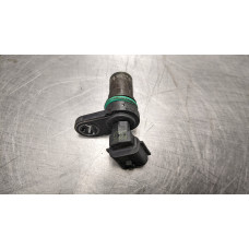 114W031 Camshaft Position Sensor For 09-10 Nissan Cube  1.8